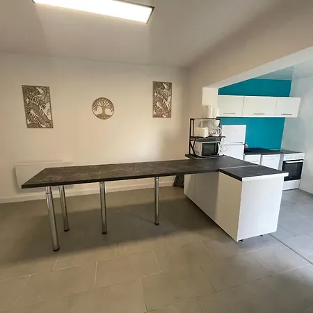 Holiday home Les Embruns Iv *